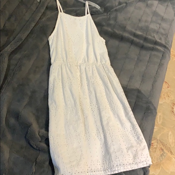 Girl’s Dress - Picture 3 of 4